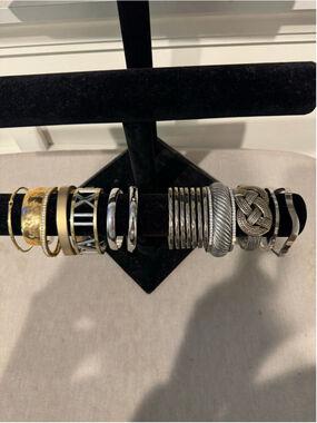 Women's Unbranded Lot of 12 piece Bangle Cuff Bracelet Set Silver and Gold